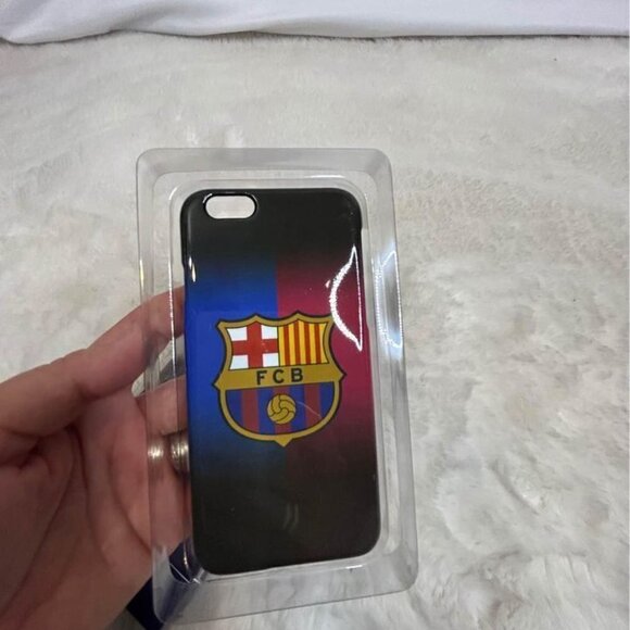 2 x iPhone 6 cases. Barcelona/Neymar. 3d. New in box. - Picture 3 of 10